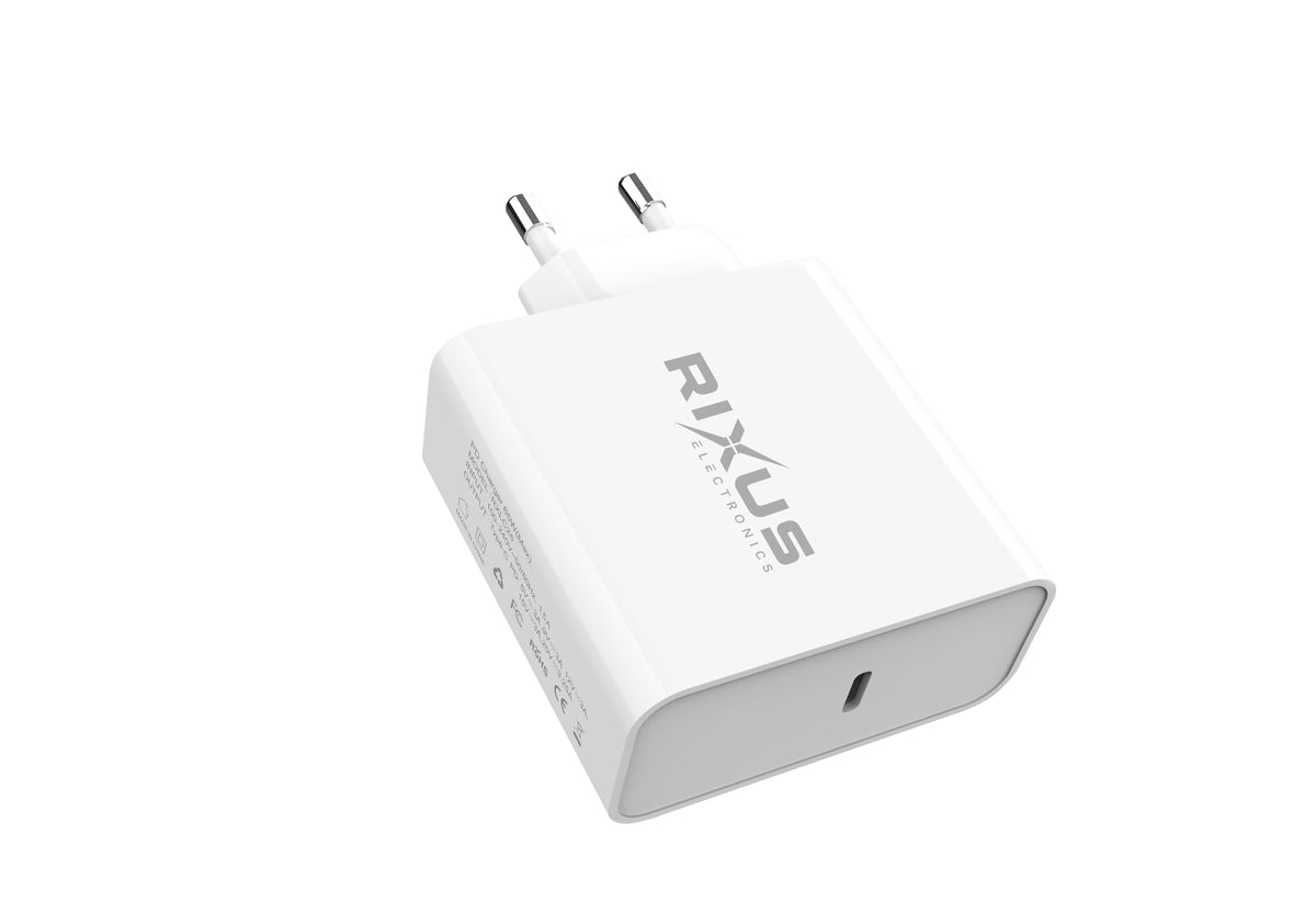 Rixus RXLC26 Universal USB-C Charger White